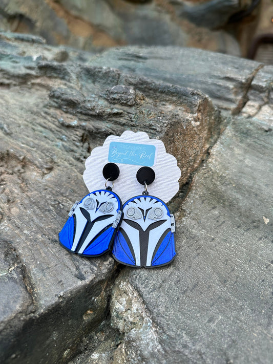Bo-Katan Kryze Helmet Earrings - Bounty Hunter Earrings - 3D printed earrings - Mandalorian