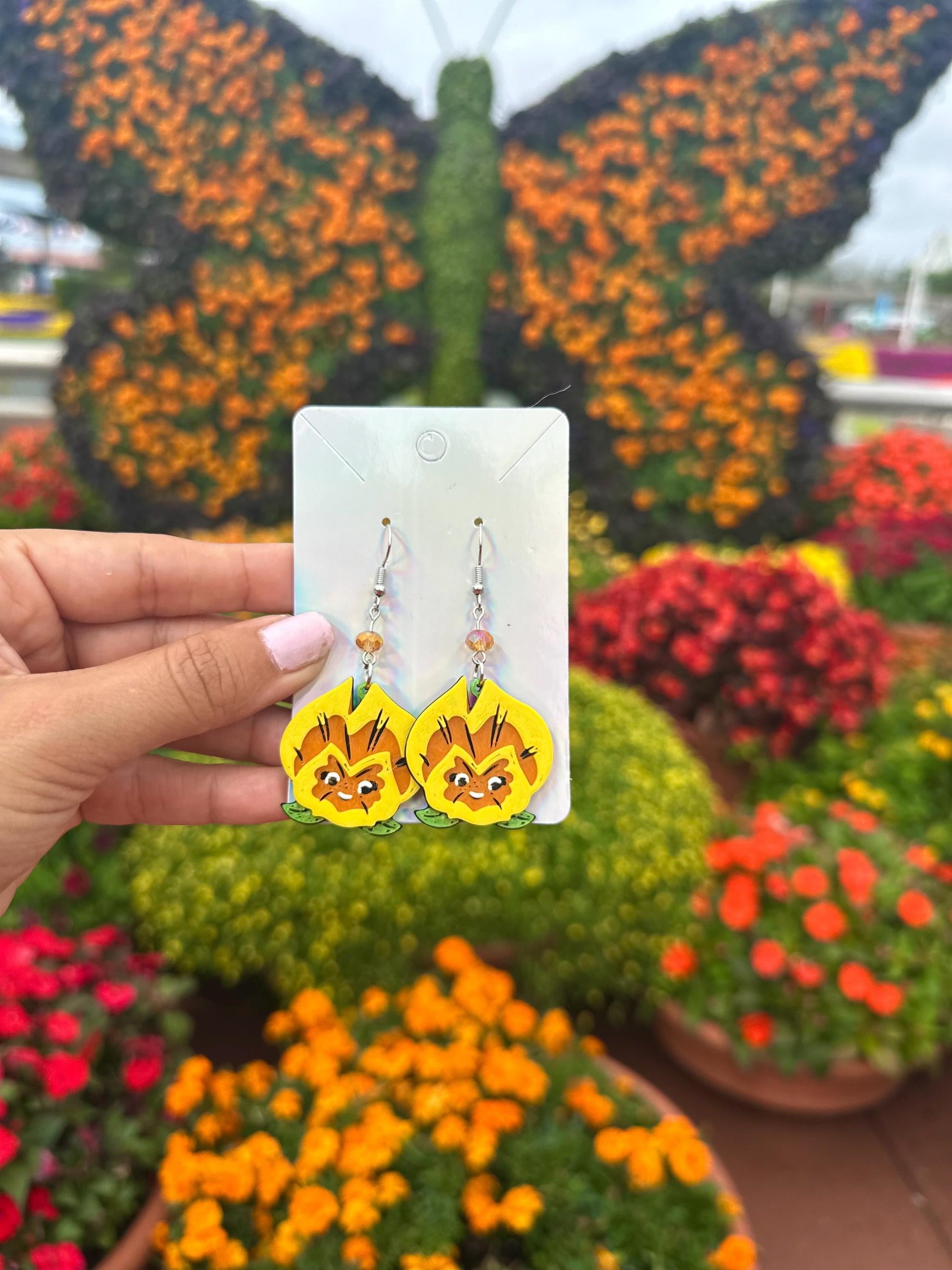 Wonderland Flower earrings - Alice in Wonderland Flowers Spring earrings - Epcot Flower & Garden - Topiary - Mickey Topiary