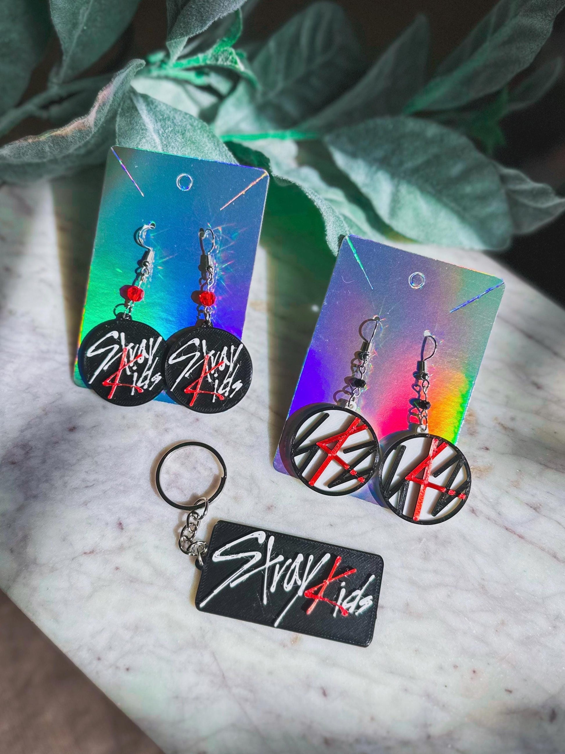 Stray kids earrings - SZK Stay earrings Dominate tour - Kpop earrings - Felix Bang Chan Han IN Changbin Hyunjin Lee Know